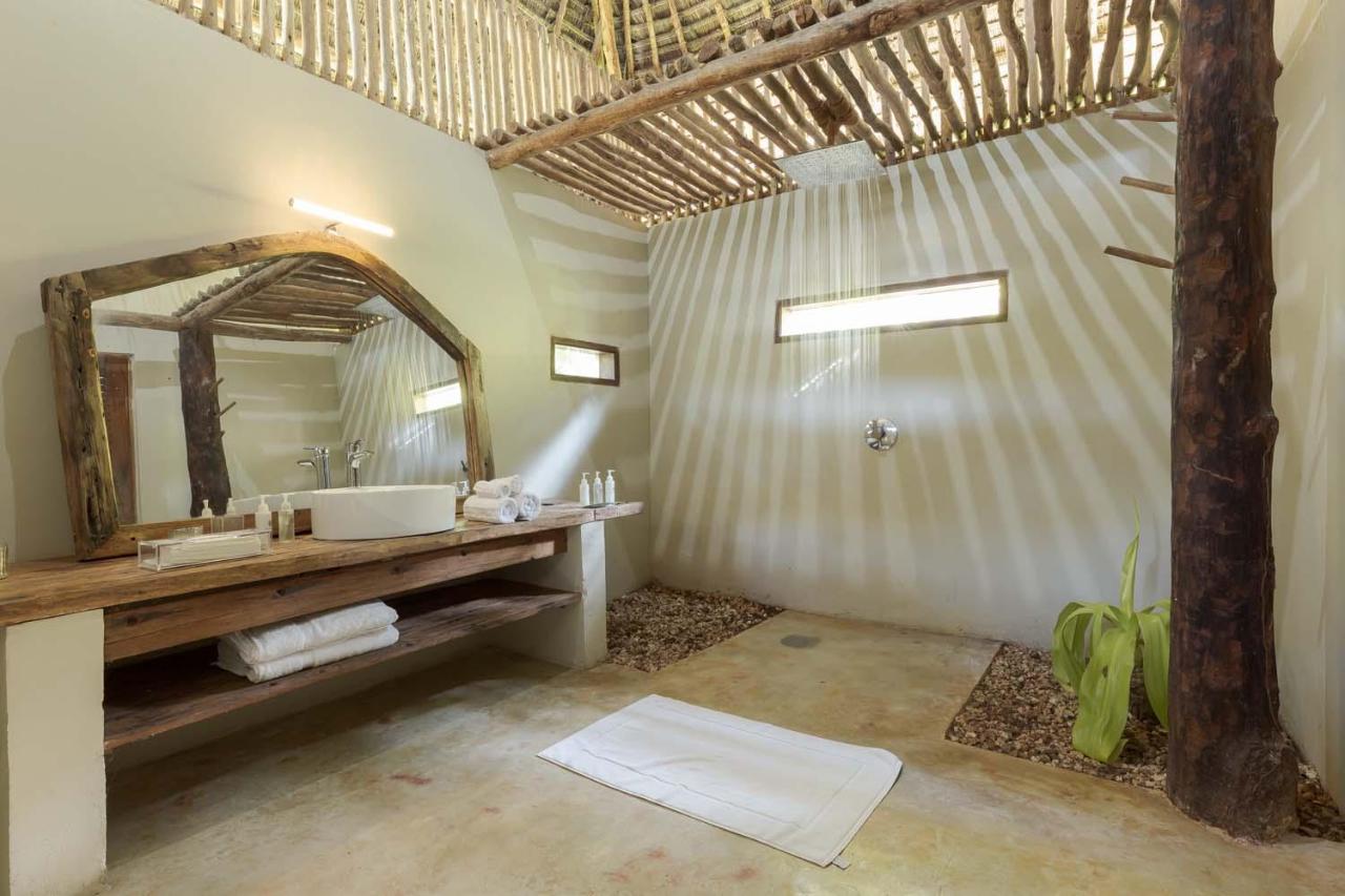 Upendo Beach Boutique Hotel Zanzibar Michamvi Kae ภายนอก รูปภาพ